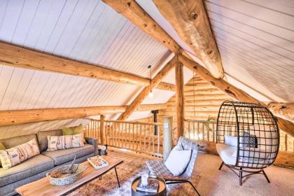 Stunning Log Cabin with Sauna and Sleeping Loft! - image 9