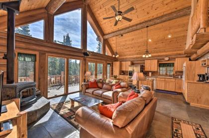 Rustic and Roomy Fairplay Cabin with Hot Tub! - image 1