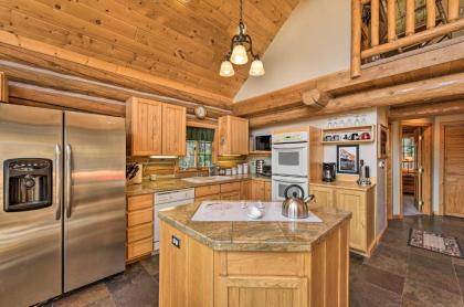 Rustic and Roomy Fairplay Cabin with Hot Tub! - image 8