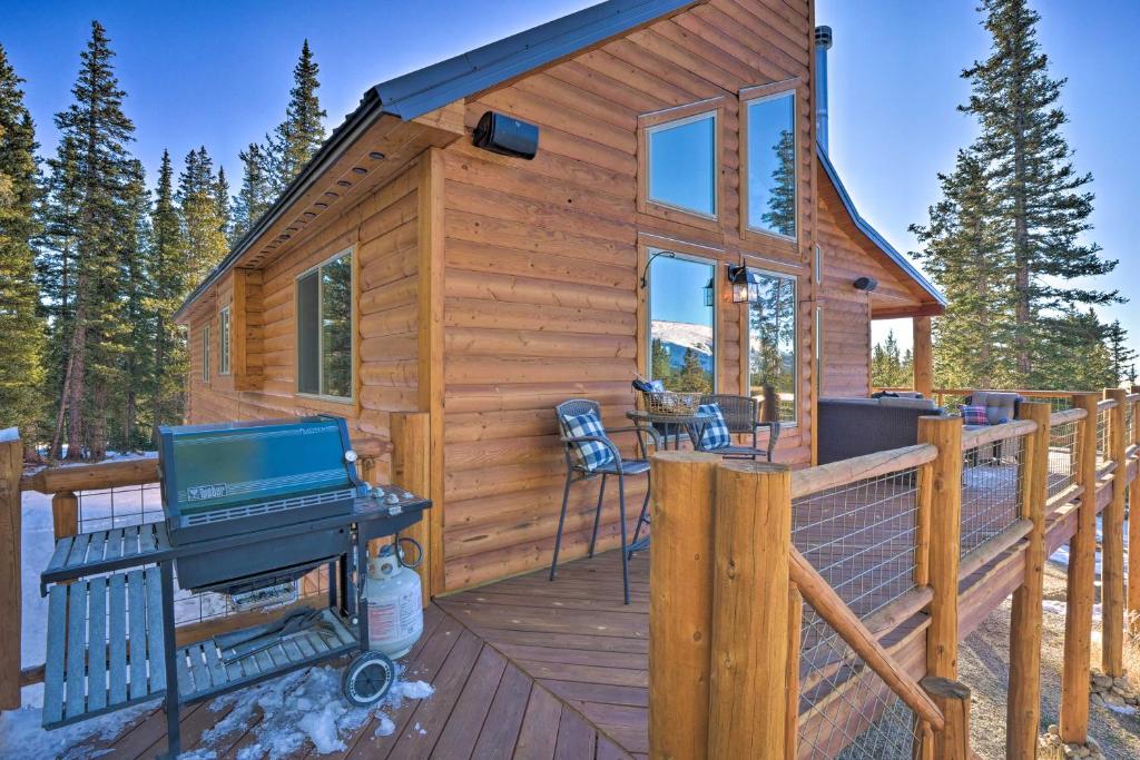 Fairplay Cabin with Spacious Deck and Mtn View! - image 6