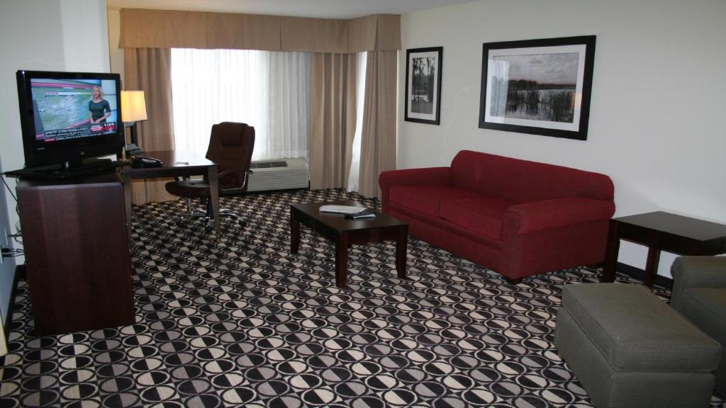 Holiday Inn Saint Louis-Fairview Heights an IHG Hotel - image 4