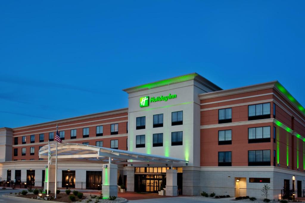 Holiday Inn Saint Louis-Fairview Heights an IHG Hotel - image 5