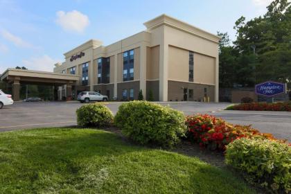 Hampton Inn St. Louis/Fairview Heights - image 12