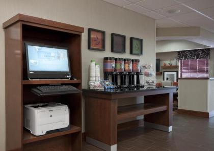 Hampton Inn St. Louis/Fairview Heights - image 2