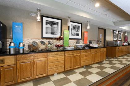 Hampton Inn St. Louis/Fairview Heights - image 9