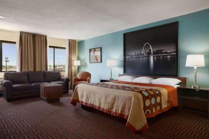 Super 8 by Wyndham Fairview Heights-St. Louis - image 12