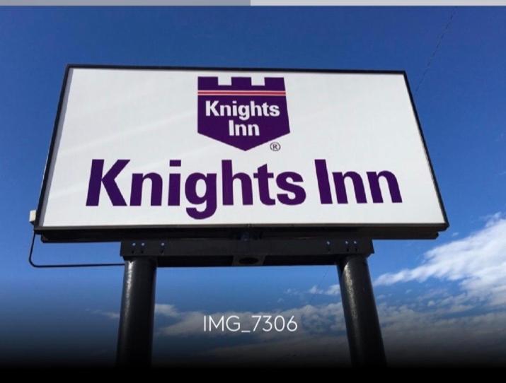 Knights Inn Fairview - main image