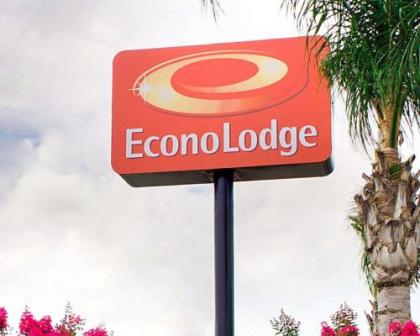 Econo Lodge Falfurrias Hwy 281 - image 15