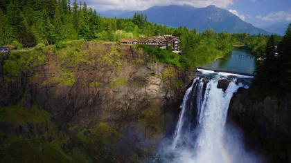 Salish Lodge & Spa - image 1