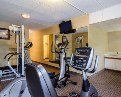 Holiday Inn Express Fall River North - image 4