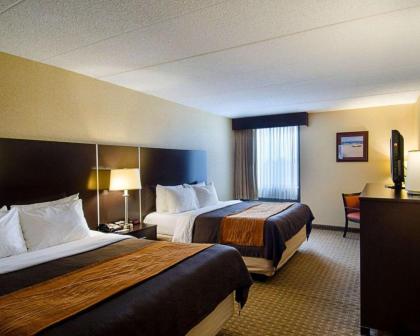 Holiday Inn Express Fall River North - image 7