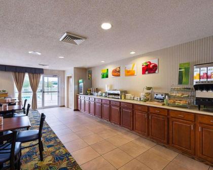 Quality Inn Spring Mills - Martinsburg North - image 10