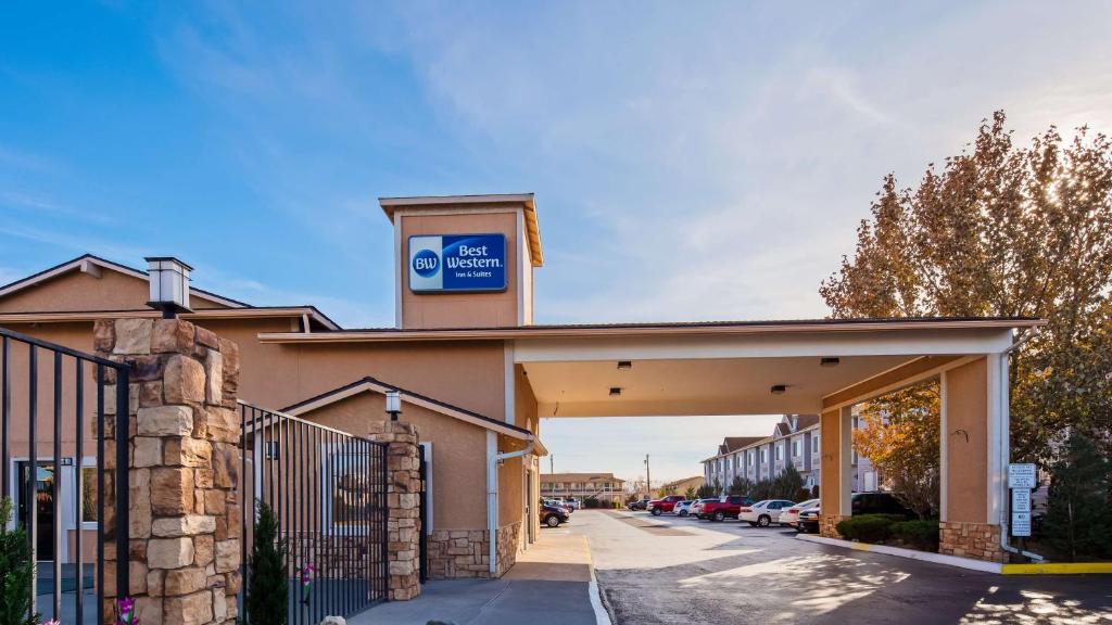 Best Western Fallon Inn & Suites - image 5