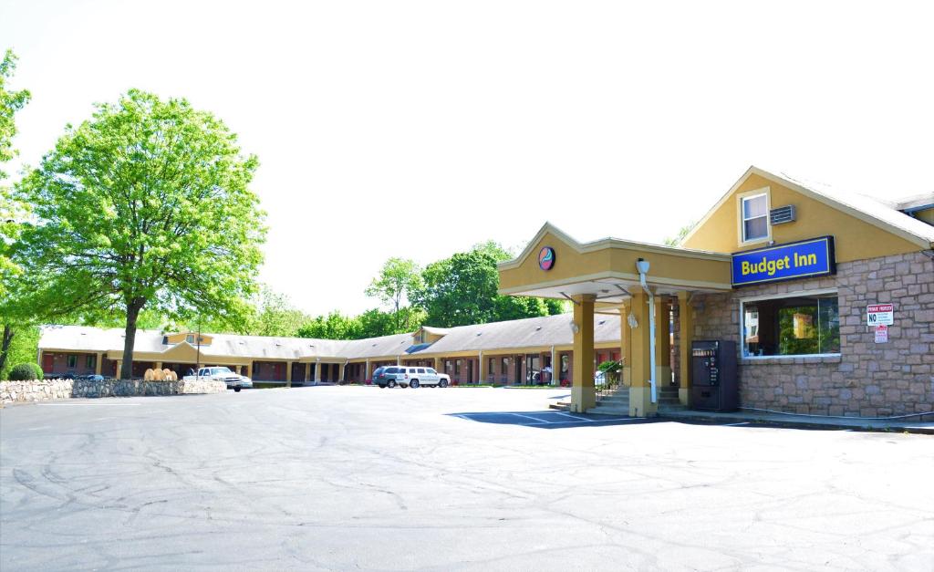 Budget Inn Falls Church - main image