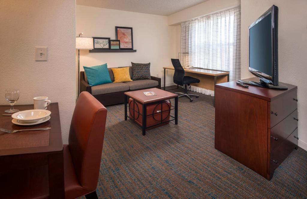 Residence Inn Fairfax Merrifield - image 2