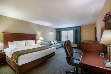 Clarion Inn Falls Church- Arlington - image 2