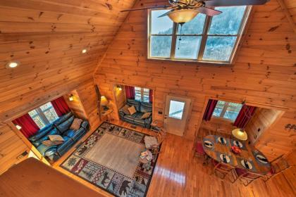 Warm and Cozy Cabin with Deck on Top of the Blue Ridge! - image 6