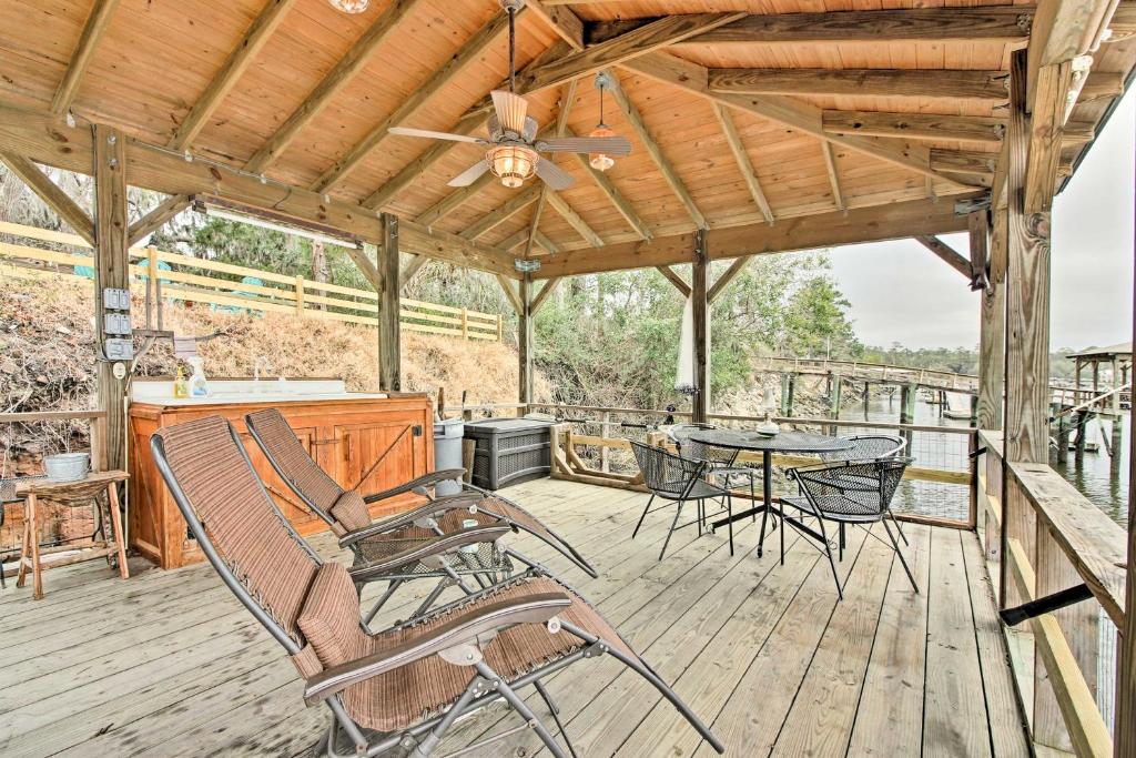 Waterfront Midway Home with Private Dock and Grill! - image 6