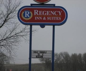 Regency Inn & Suites Faribault - image 4