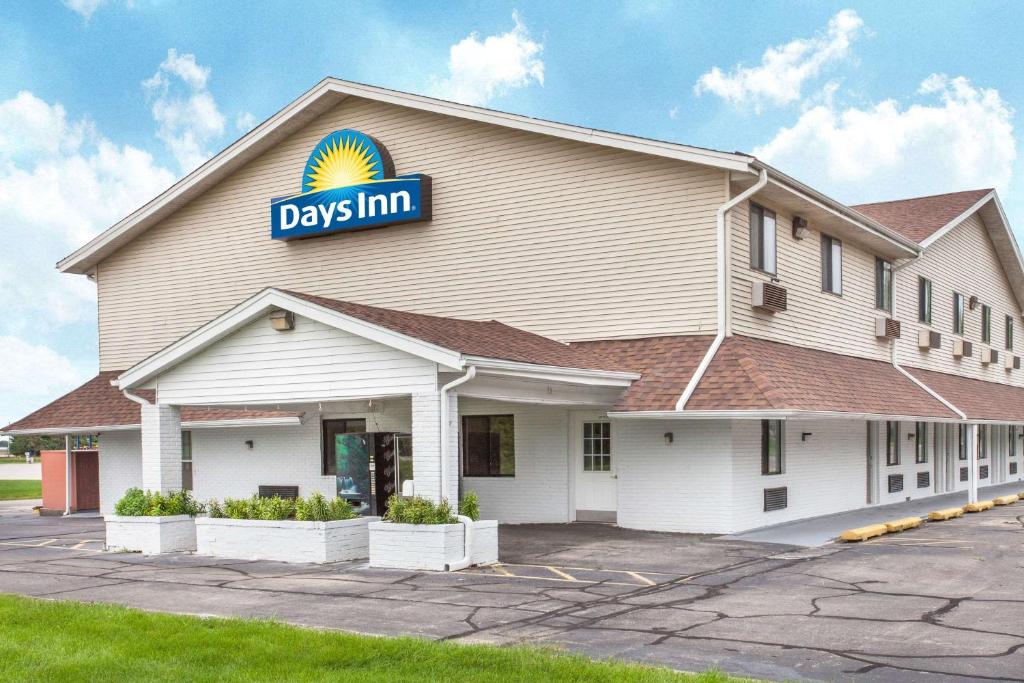 Days Inn by Wyndham Farmer City - main image