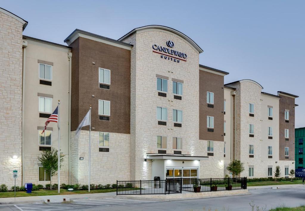 Candlewood Suites - Farmers Branch an IHG Hotel - main image