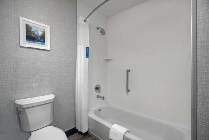 Hampton Inn & Suites Farmers Branch Dallas Tx - image 16