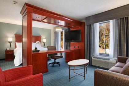 Hampton Inn and Suites Hartford/Farmington - image 16