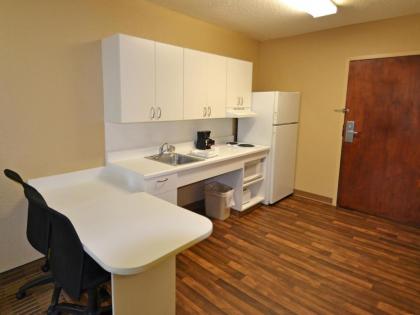 Extended Stay America Suites - Detroit - Farmington Hills - image 10