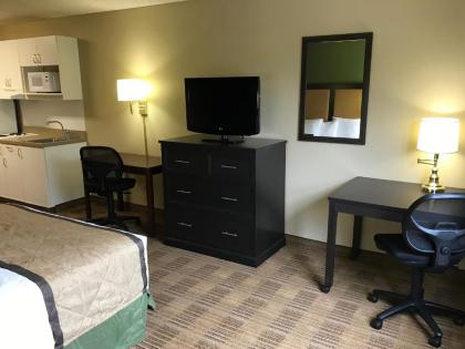 Extended Stay America Suites - Detroit - Farmington Hills - image 14