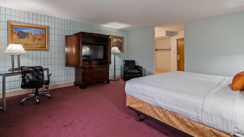 SureStay Plus Hotel by Best Western Farmington - image 3