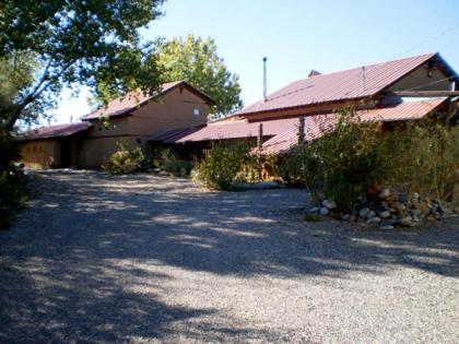 Silver River Adobe Inn Bed and Breakfast - image 8