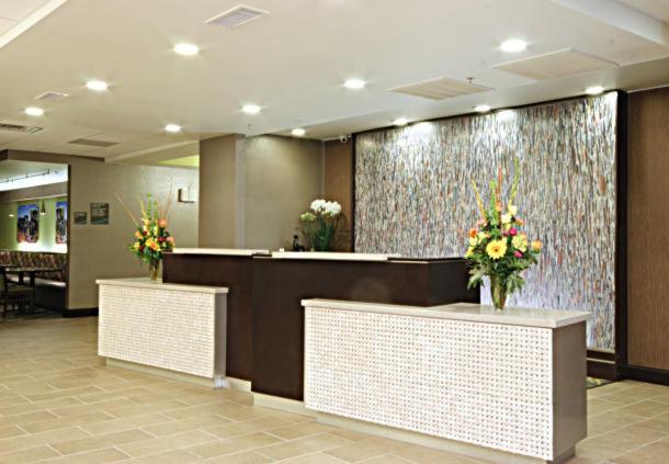 Fairfield Inn & Suites Farmington - image 3