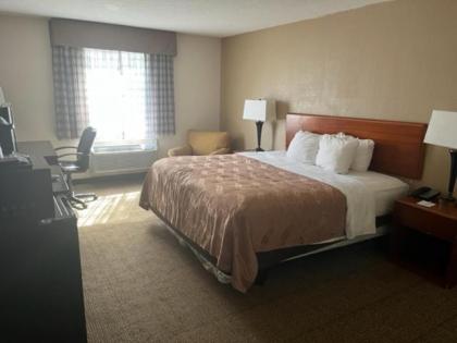 Quality Inn Farmville - image 10