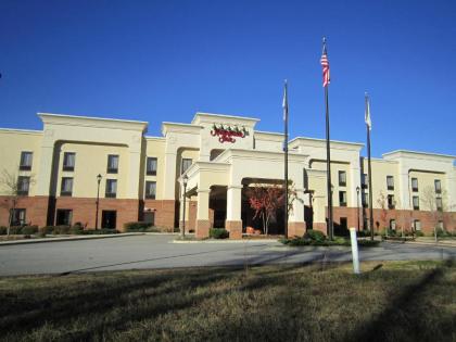 Hampton Inn Fayetteville - image 2