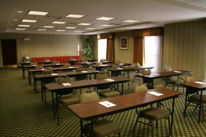 Hampton Inn Fayetteville - image 4