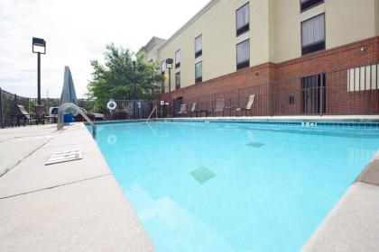 Hampton Inn Fayetteville - image 8