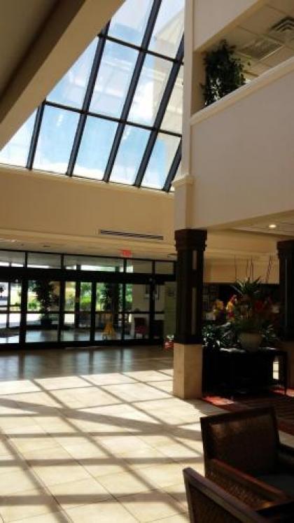 DoubleTree by Hilton Fayetteville - image 5