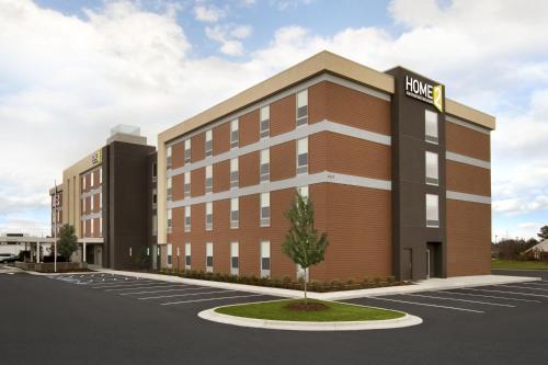 Home2 Suites by Hilton Fayetteville NC - image 5