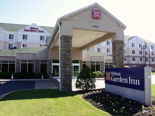 Hilton Garden Inn Fayetteville/Fort Bragg - main image