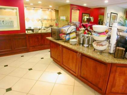 Hilton Garden Inn Fayetteville/Fort Bragg - image 4