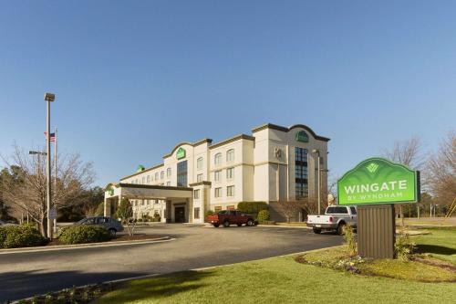 Wingate by Wyndham Fayetteville/Fort Bragg - main image