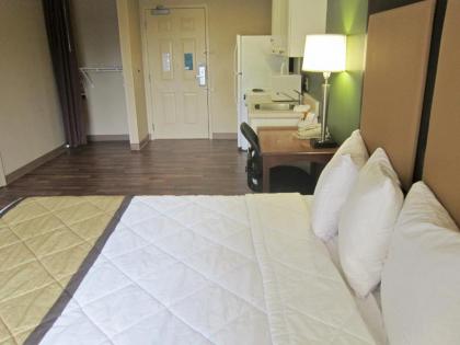 Extended Stay America Suites - Fayetteville - Cross Creek Mall - image 3