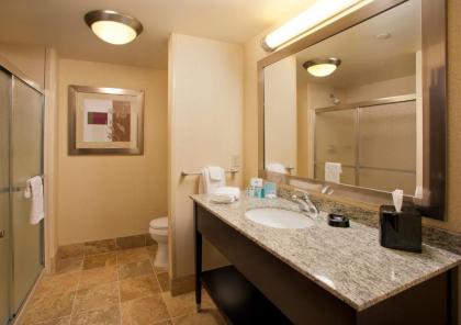 Hampton Inn & Suites Seattle/Federal Way - image 9