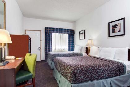 Days Inn by Wyndham Federal Way - image 2