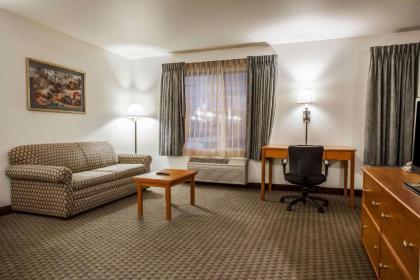 Quality Inn & Suites Federal Way - Seattle - image 8