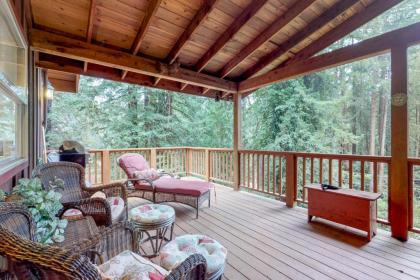 Tree Top View Cabin - image 4