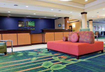 Fairfield Inn and Suites Flint Fenton - image 4