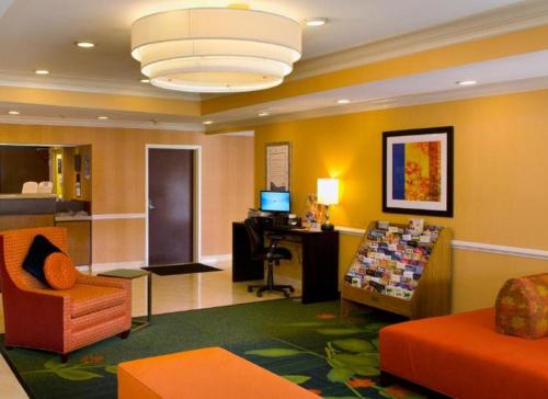 Fairfield Inn St. Louis Fenton - image 5