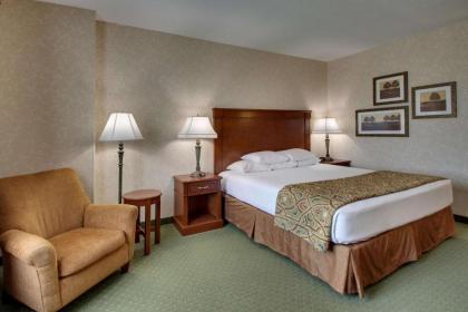 Drury Inn & Suites St. Louis Arnold - image 15