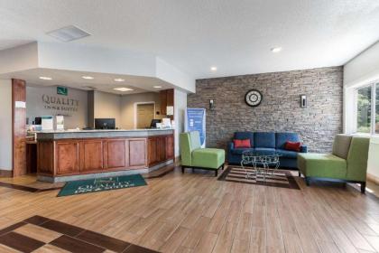 Quality Inn & Suites - image 7